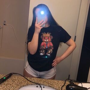 Meet your Posher, Aurora